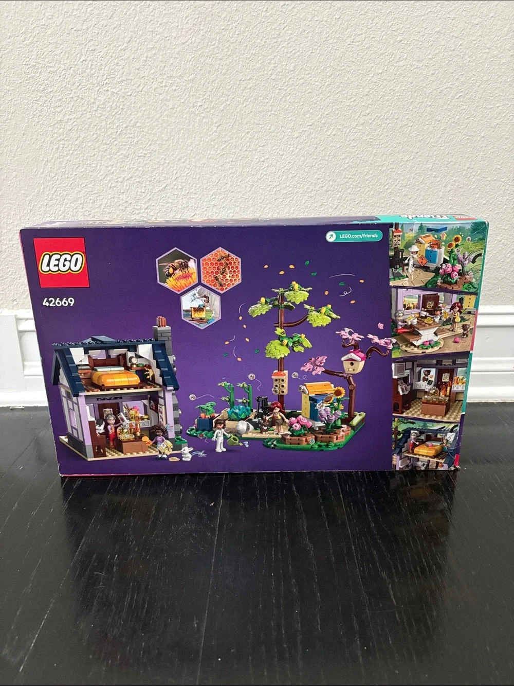 LEGO Friends Beekeepers' House and Flower Garden